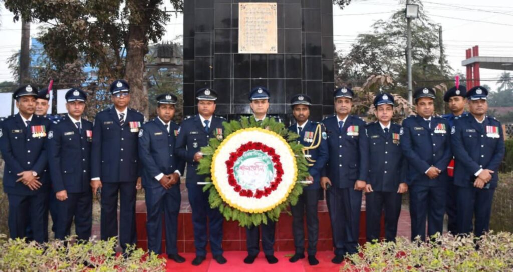 পাবনা জেলা পুলিশের উদ্যোগে মহান বিজয় দিবস ২০২৫ উদযাপন