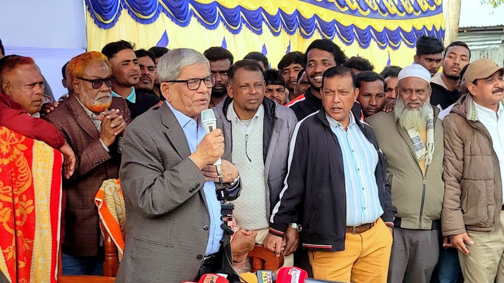 হাসিনা থাকলে দেশে অন্তত একটি গণতান্ত্রিক ব্যবস্থা চলত : মির্জা ফখরুল সরকার চালানোর অভিজ্ঞতা আমাদের আছে, রাজনীতির নামে ব্যবসা করি না