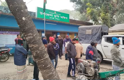 অবৈধ বালু পরিবহনের দায়ে ৩ ট্রলি চালকের ৭ দিনের কারাদণ্ড