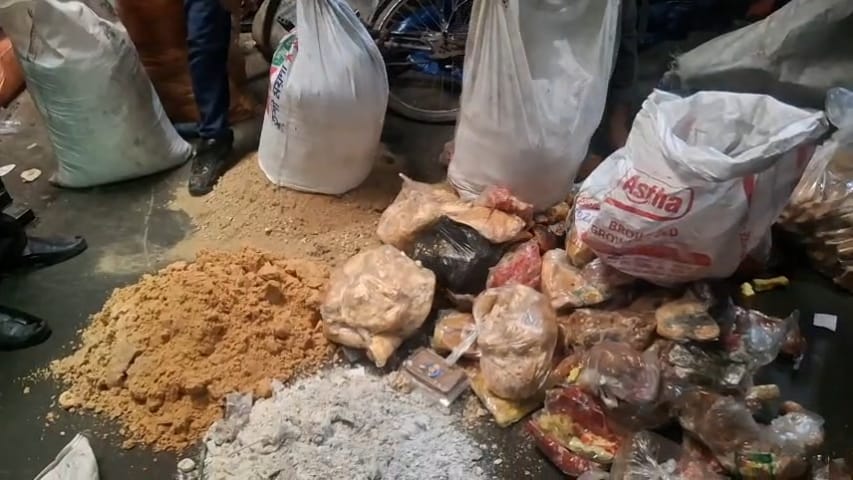 জয়পুরহাটে ৩ টি কারখানায় জরিমানা করেছে ভোক্তা অধিকার সংরক্ষণ অধিদপ্তর।