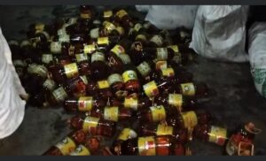 কালাইয়ে টিসিবির পণ্য ব্যবসায়ীর কাছে বিক্রি, দুজন গ্রেপ্তার