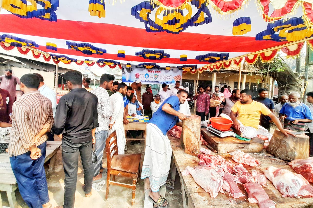 দ্রব্যমূল্য নিয়ন্ত্রণে লালমনিরহাটে ত্রাণমন্ত্রী দুলুর ব্যতিক্রমী উদ্যোগ